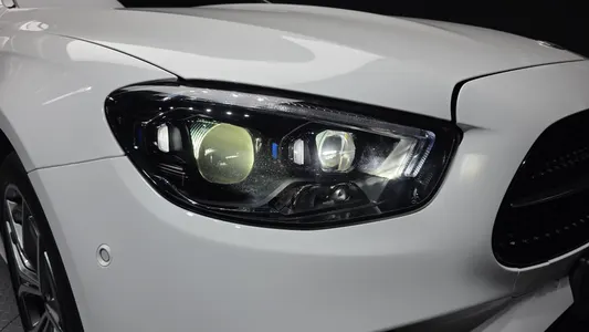Mercedes-Benz E-Class W213 E220d 4MATIC AMG Line 2022 22