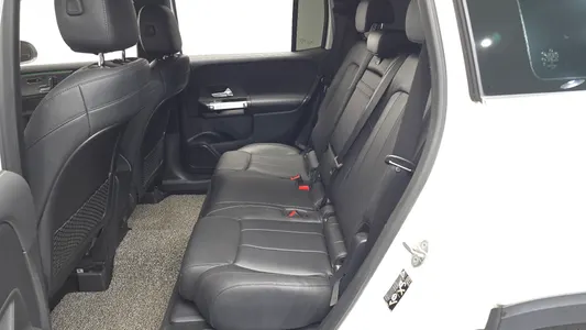 Mercedes-Benz GLB-Class X247 GLB220 2021 10