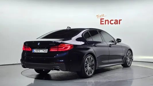 BMW 5 Series (G30) 520d M 2020