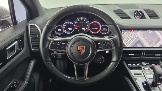 Porsche (PO536) 3.0 2019 13