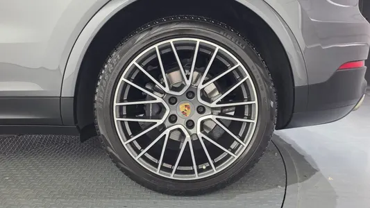 Porsche (PO536) 3.0 2019 21