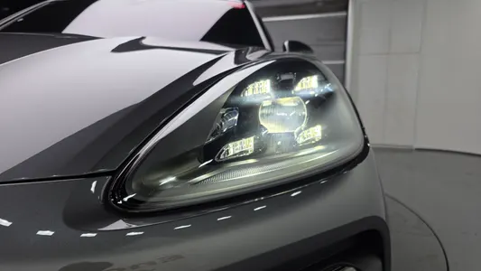 Porsche (PO536) 3.0 2019 22