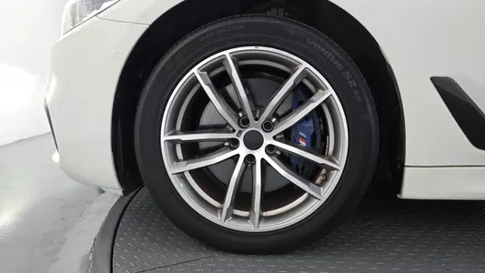 BMW 5 Series (G30) 530i xDrive M 2017 5