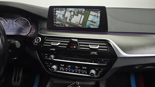 BMW 5 Series (G30) 530i xDrive M 2017 13