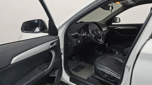 BMW X1 (F48) xDrive 18d 2016 10