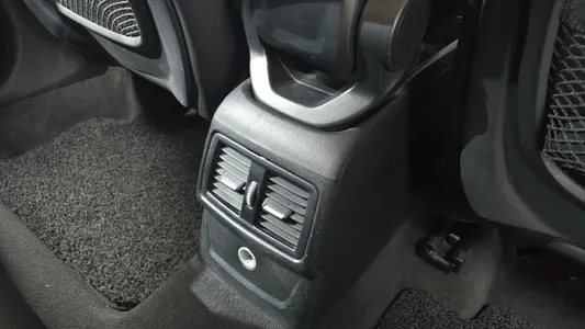 BMW X1 (F48) xDrive 18d 2016 31