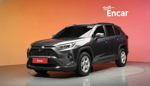 Toyota RAV4 5 2.5 2WD 2019