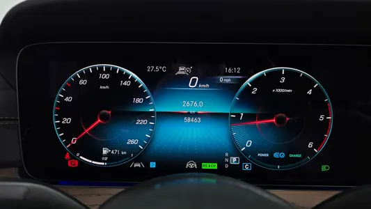 Mercedes-Benz E-Class W213 E220d 4MATIC 2023 8