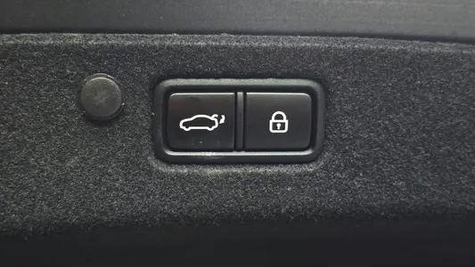 Hyundai IG 3.3 2022 18
