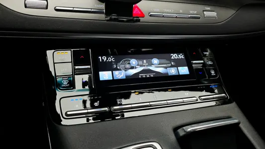 Hyundai IG 3.3 2022 29