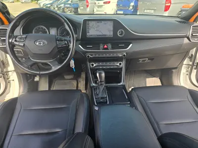 Hyundai IG 3.0 LPI 2017 10