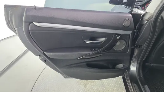 BMW 3 Series GT (F34) GT 320d 2017 25