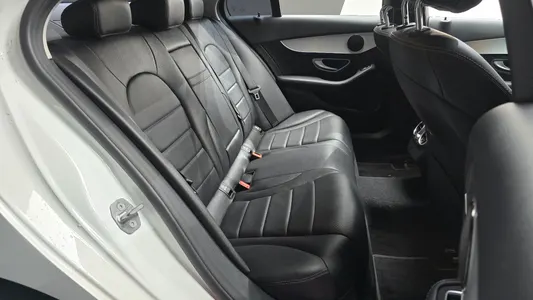 Mercedes-Benz C-Class W205 C220 d 2017 11