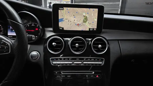 Mercedes-Benz C-Class W205 C220 d 2017 16