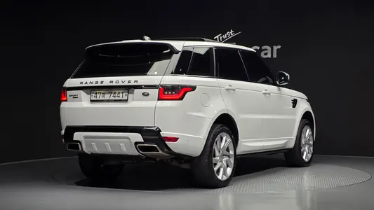 Land Rover 2 3.0 SDV6 HSE 2019