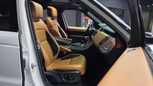 Land Rover 2 3.0 SDV6 HSE 2019 10