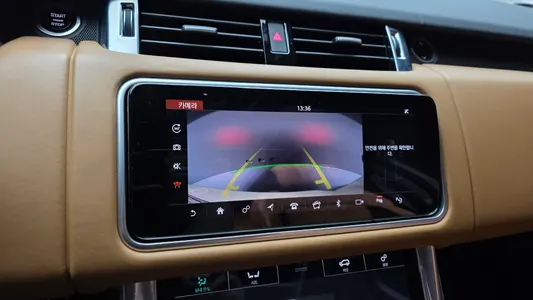 Land Rover 2 3.0 SDV6 HSE 2019 27