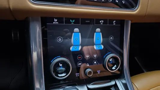 Land Rover 2 3.0 SDV6 HSE 2019 30
