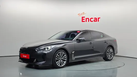 Kia Stinger 2.0 2WD 2017