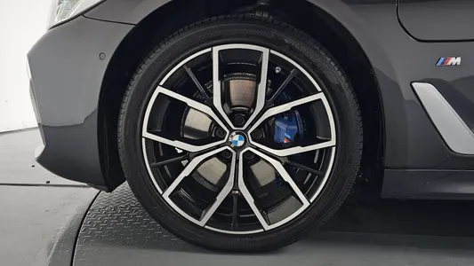 BMW 5 Series (G30) 530e M 2021 4