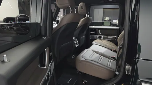 Mercedes-Benz G-Class W465 G450d 2024 26