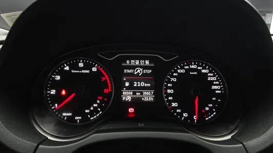 Audi A3 40 TFSI 2018 8