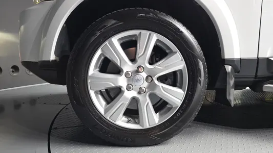 Land Rover 4 3.0 SDV6 SE 2016 5