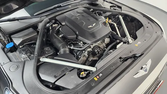 Genesis EQ900 3.8 GDI 2017 6