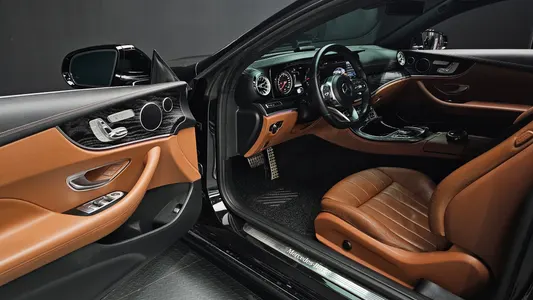 Mercedes-Benz E-Class W213 E220d 2018 11
