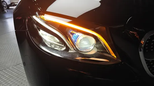 Mercedes-Benz E-Class W213 E220d 2018 22