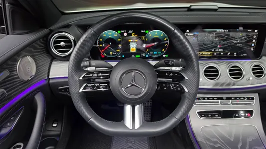 Mercedes-Benz E-Class W213 E350 4MATIC AMG Line 2023 13