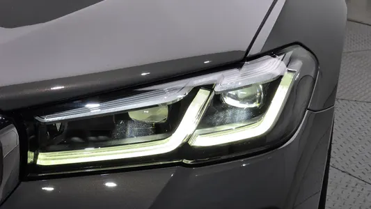 BMW 5 Series (G30) 520i M 2022 22